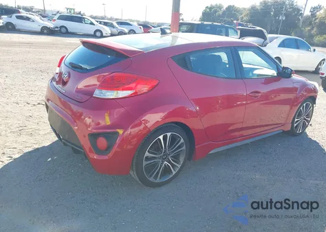 2016 Hyundai Veloster Turbo z USA, uszkodzony, nr VIN KMHTC6AE8GU292240